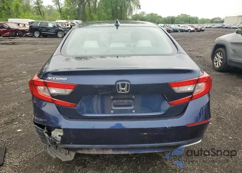 2019 Honda Accord Lx z USA, uszkodzony, nr VIN 1HGCV1F15KA068071